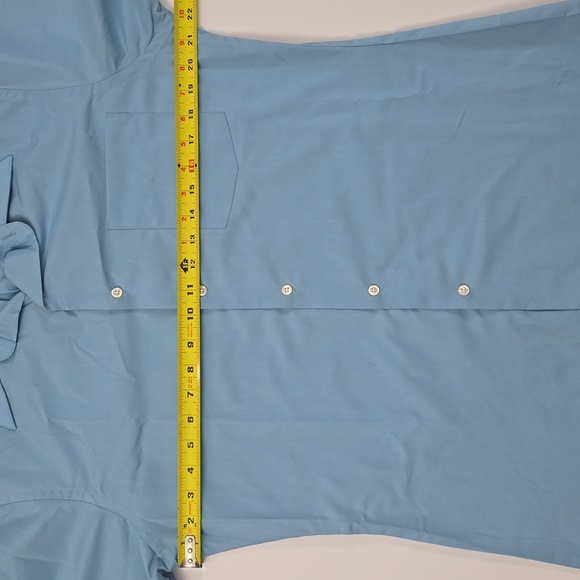 Van Heusen Fitted Wrinkle Free, Long Sleeve Blue Medium Size 15 1/2 34/35 - Picture 9 of 14